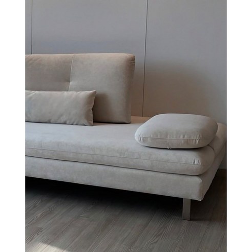 프랑스 쿨 원단과 한국 장인 정신의 조화, 써밋 페브릭 스윙 쇼파