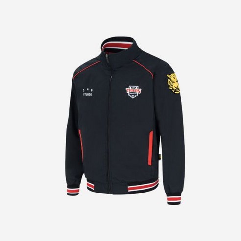 IAB Studio x 기아 타이거즈 24 어센틱 춘추 점퍼 블랙: 스타일과 팬심을 담은 완벽한 콜라보레이션