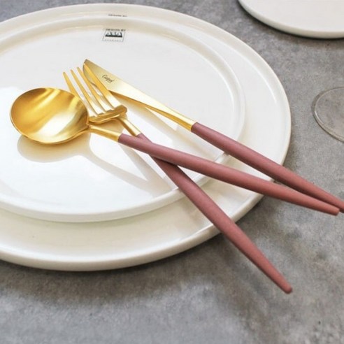 큐티폴 고아: 당신의 식탁에 예술을 더하다