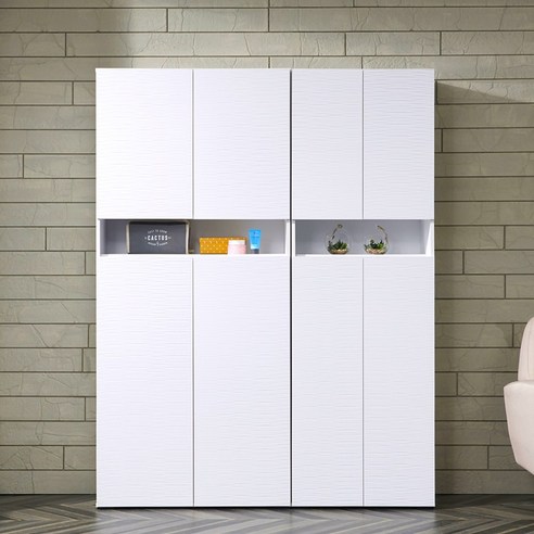 공간을 돋보이게 해주는 모던 심플 디자인의 하이델 문있는 현관 신발장