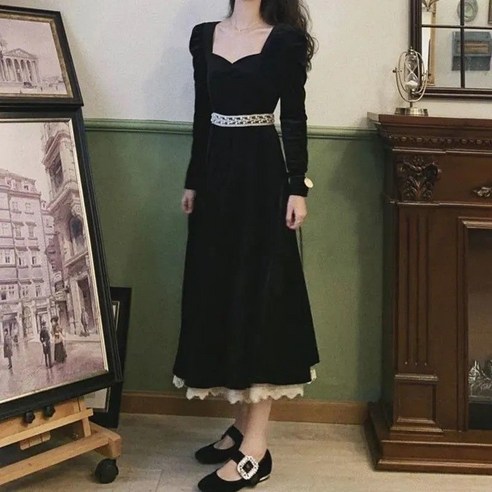 Mao 새로운 벨벳 드레스 가을 프랑스어 레트로 로얄 스타일 긴 햅번 허리 꽉 슬림 블랙 드레스