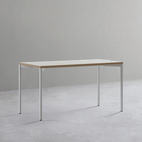 현대적이고 효율적인 데스커 노트북 책상으로 홈 오피스 업그레이드