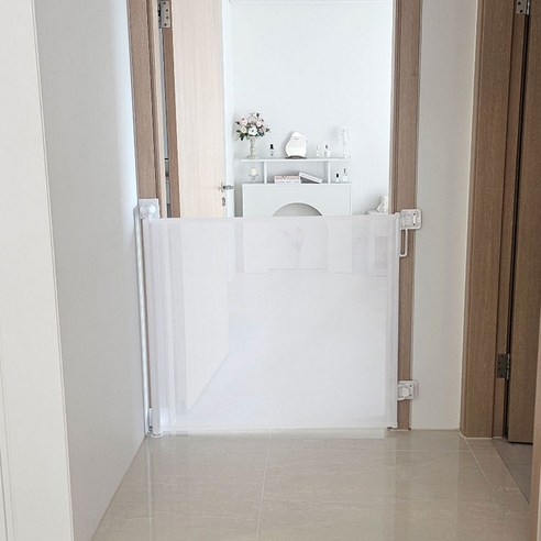 우리 아이 안전 지킴이, 라비베베 스마트 스크린 안전문으로 완성하는 행복한 육아 라비베베안전문