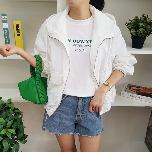 봄과 가을, 멋지게 빛내줄 상상그이상 여성용 바람막이 후드 점퍼