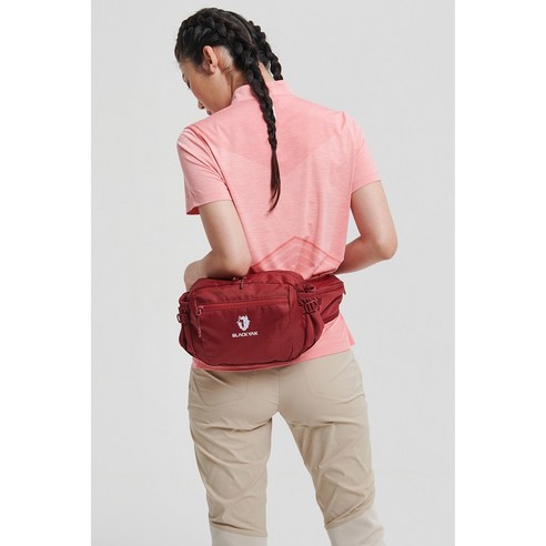 간편하고 다양한 활용 가능한 블랙야크 산행용 힙색