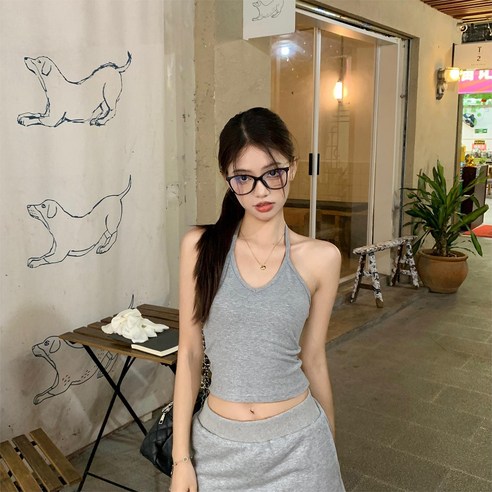 투니스 여성 홀터넥 민소매 탑