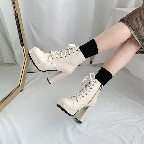 헤븐슈즈 클로이 레이스업 통굽 워커힐 - 아름다움과 편안함을 동시에 제공하는 여성용 신발