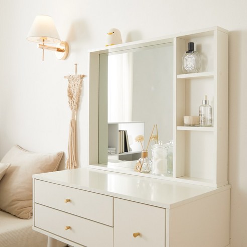 공간활용과 사용편의성이 뛰어난 가성비 화장대