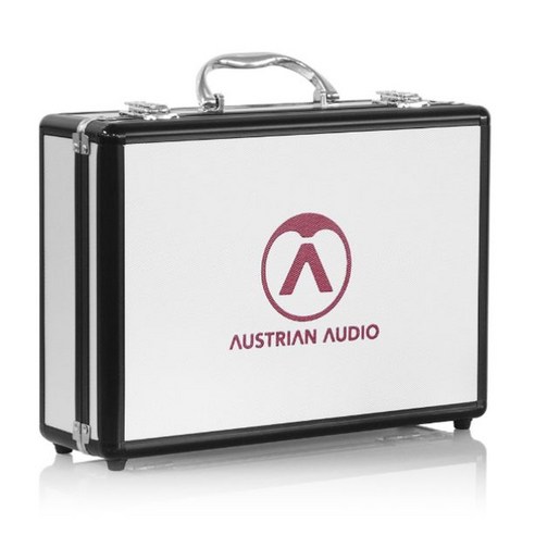 사운드의 정수를 담다: 오스트리아 오디오 OC18 & OC818 콘덴서 마이크