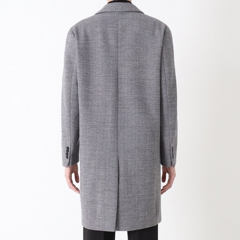 스타일리시한 겨울 필수품으로 지지블랙 케빈의 프리미엄 울 캐시미어 하프 롱 싱글 코트를 선택하세요.