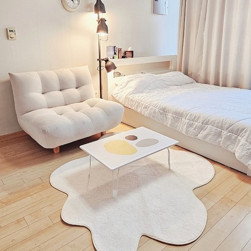 감각적인 디자인과 실용성을 겸비한 사계절 워셔블 러그