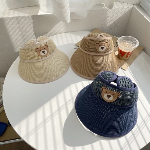 햇살 아래, 곰돌이의 사랑스러움과 안전함을 담다