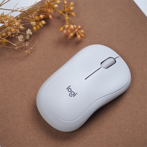 조용한 클릭, 자유로운 작업 공간 - 로지텍 M221 무선 마우스