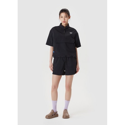 엄브로 스타일아카이브 남녀공용 클래식 반팔 스탠넥 아노락 UP223CWT42
