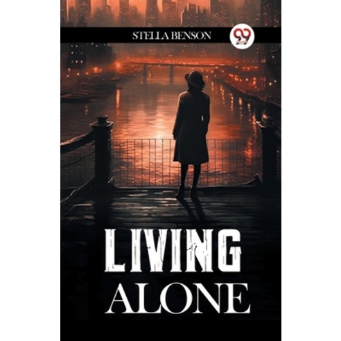 (영문도서) Living Alone Paperback, Double 9 Books, English, 9789363050501
