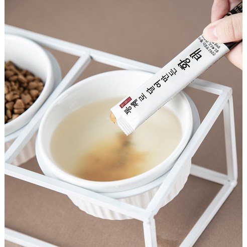 반려동물의 건강과 행복을 위한 영양가 있고 맛있는 간식