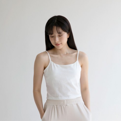 브라 답답함은 이제 안녕! 민와일 노밴드 크롭나시로 하루 종일 편안하게