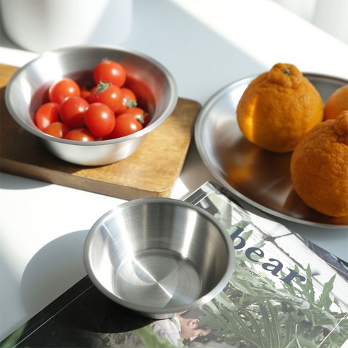 빛나는 식탁을 완성하는 아베라 포스코 스텐 접시