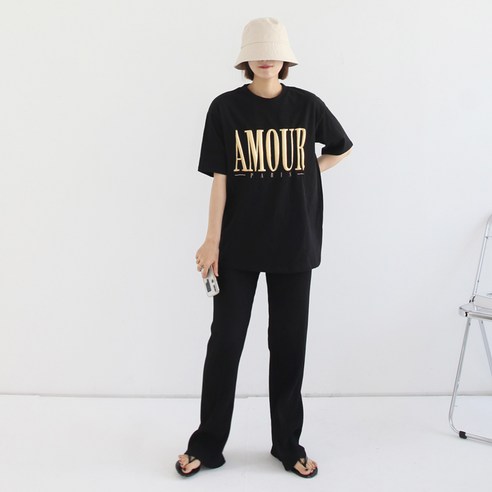 애플망고샵 여성 반팔 아모르 골드레터링 라운드 루즈핏 금박 여름티셔츠