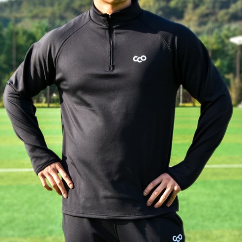 겨울철 트레이닝에 필수적인 따뜻하고 내구성 있는 축구 트레이닝복