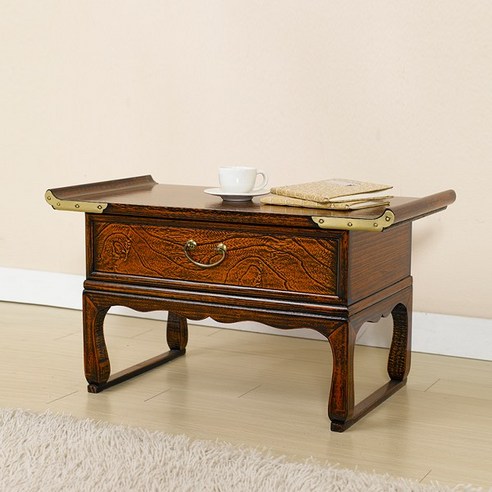 좁은 공간 고민 끝 이조본고가구 미니 경상 좌탁 하나로 해결