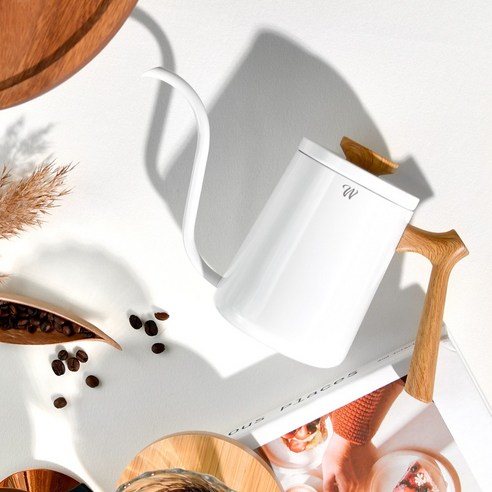 핸드드립 커피의 본질을 탐험하세요