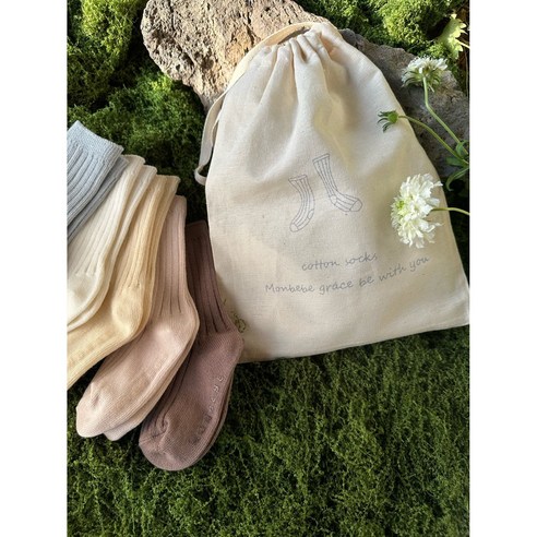 사랑스러운 발걸음을 위한 몽베베 스프링 코튼 양말 세트: 부드러움과 안전함으로 아이의 하루를 편안하게!