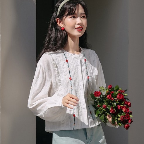 SU 여성 자수 긴팔 셔츠 나무 귀 새로운 한국어 스타일 프랑스어 스타일 세련된 하이