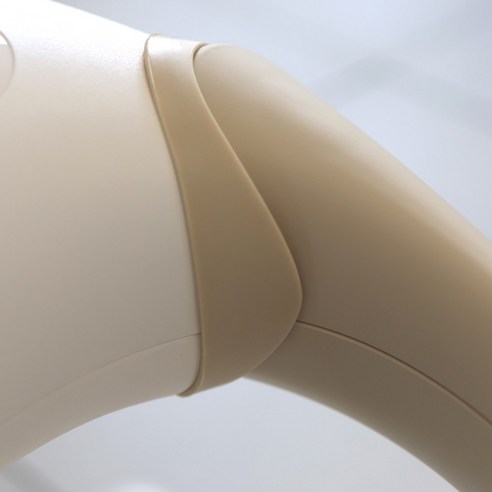 아기 목욕의 안전하고 즐거운 동반자