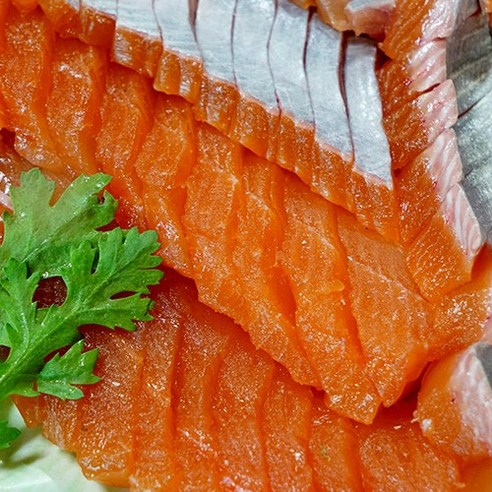 송어회의 풍미를 만끽하다: 영월 동강 어라연의 송어회 순살 세트 송어회