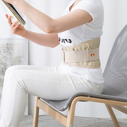 디스크잭W는 체형교정용품으로 사용되는 수동식 공기주입식 견인장치입니다.