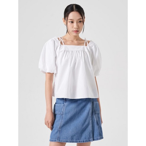 -100%정품 - 에잇세컨즈 미니멀 박스 숄더백 스카이블루 (1938D3WY3Q) 에잇세컨즈가방 12 에잇세컨즈 여성 코튼 스퀘어넥 소매 볼륨 블라우스 화이트 (324565LY41) 324565LY41 137810