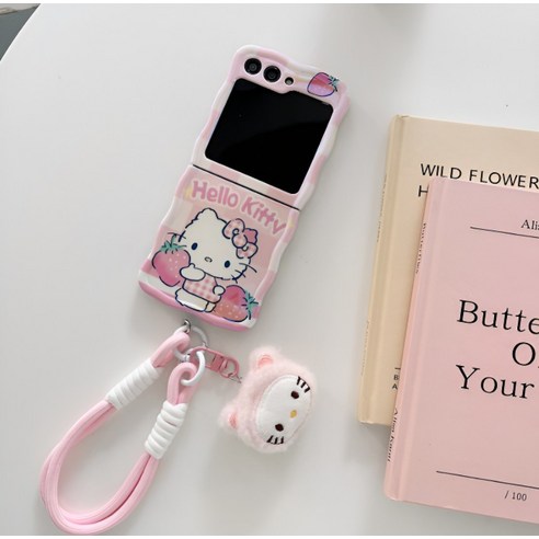 귀여운 헬로키티 디자인이 돋보이는 갤럭시 Z플립5 케이스