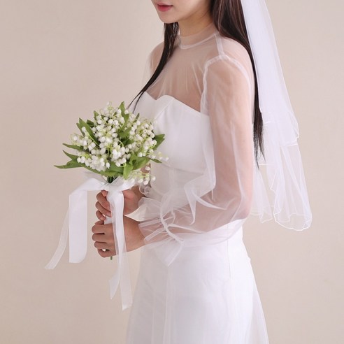순백의 품격과 우아함이 빛나는 엘블랑꼬 은방울꽃 조화 부케