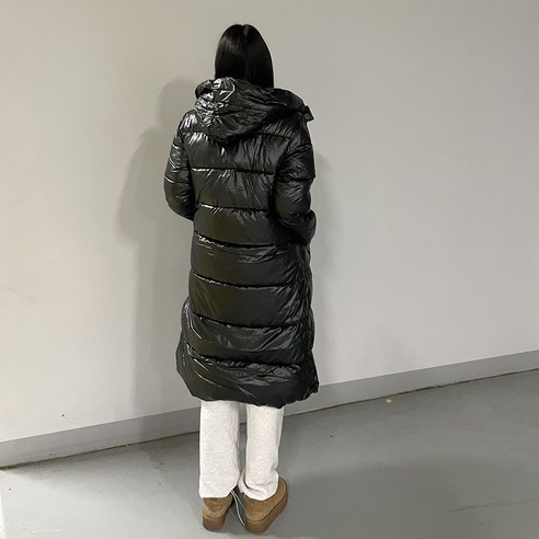 유니크 유광 애나멜 후드 롱 패딩