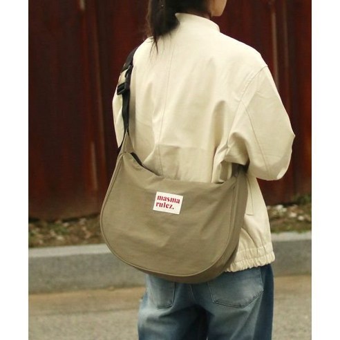 MASMARULEZ halfmoon cross bag_khaki beige