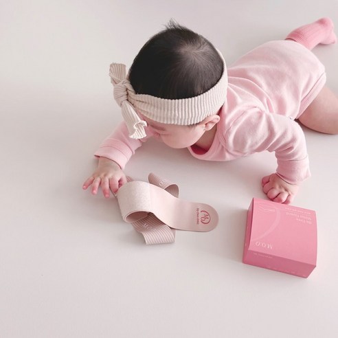 엠오오 비프리 손목 보호대: 임신과 출산, 그 빛나는 여정을 위한 든든한 동반자