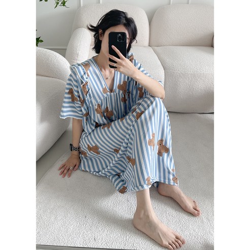 사랑스러운 블루 베어 롱원피스 잠옷으로 행복한 집콕 라이프를!