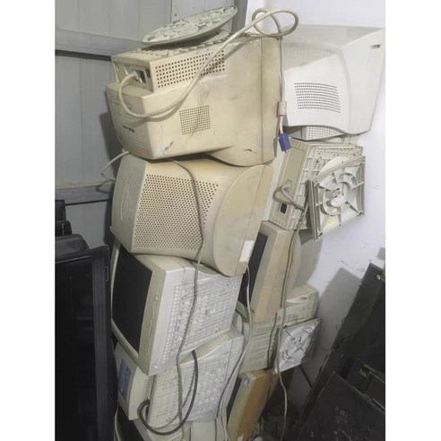 레트로 감성과 산업 현장, 레노버 CRT 모니터가 답이다!