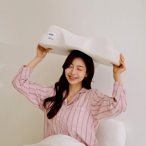 잠쿠 베개로 꿀잠 예약, 편안한 밤과 활기찬 아침을!