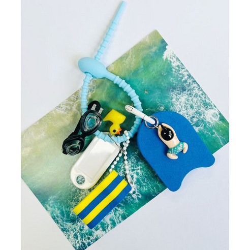 샨 수영 키링으로 개성 넘치는 수영 스타일을 완성하세요!