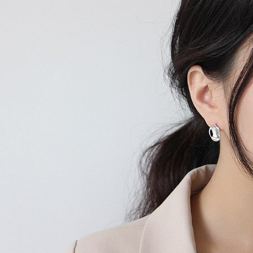 DFMEI 불규칙한 볼록 표면 기하학적 라운드 여성의 실버 바늘 스터드 귀걸이 여성 간단한 기질 점프 귀걸이
