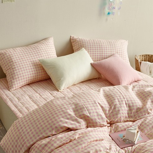 먼지 없는 고정밴드 침대패드로 건강하고 편안한 수면을 경험하세요.