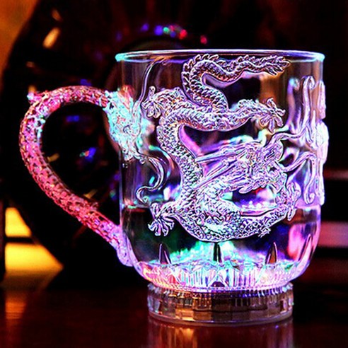 다채로운 빛나는 컵 투명한 유리 위스키 유리 섬세한 유리(배터리 포함되지 않음)