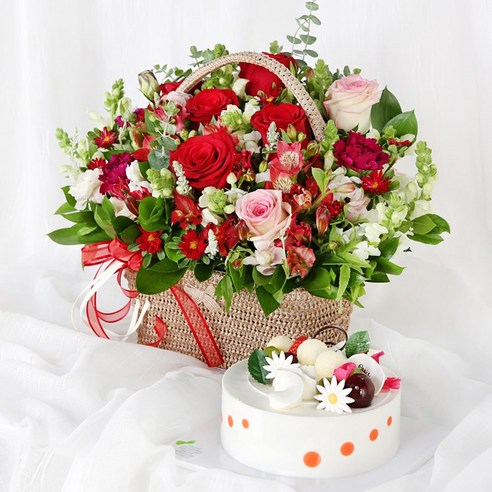 사랑을 꽃과 케이크로 전하는 99플라워의 러브엔딩+케익