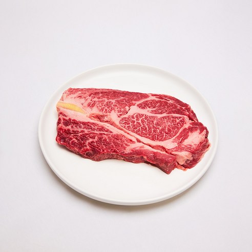 최고급 마장동 한우의 풍미와 부드러움을 경험할 수 있는 프리미엄 한우선물세트