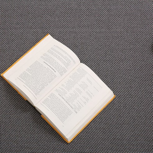 모든 계절, 모든 공간에 완벽한 사계절 러그