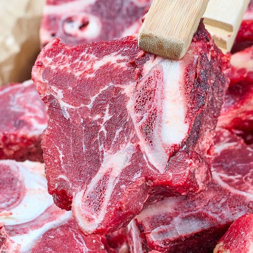 오늘농산 당일발송 호주산 소목뼈 찜용 곰탕용 소뼈 탕용, 2kg, 1개