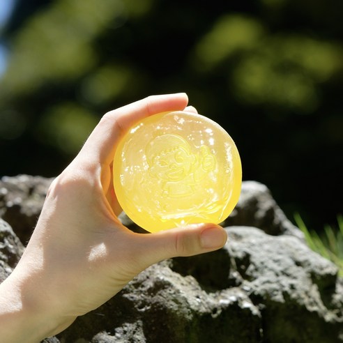 꿀토피 플라보노이드 수제 비누: 민감하고 문제성 피부를 위한 자연의 선물 플라보노이드비누