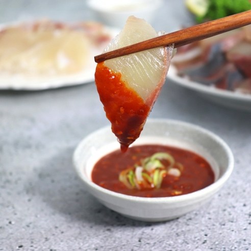 한번 먹으면 잊을 수 없는 자연산 제철 방어의 맛!